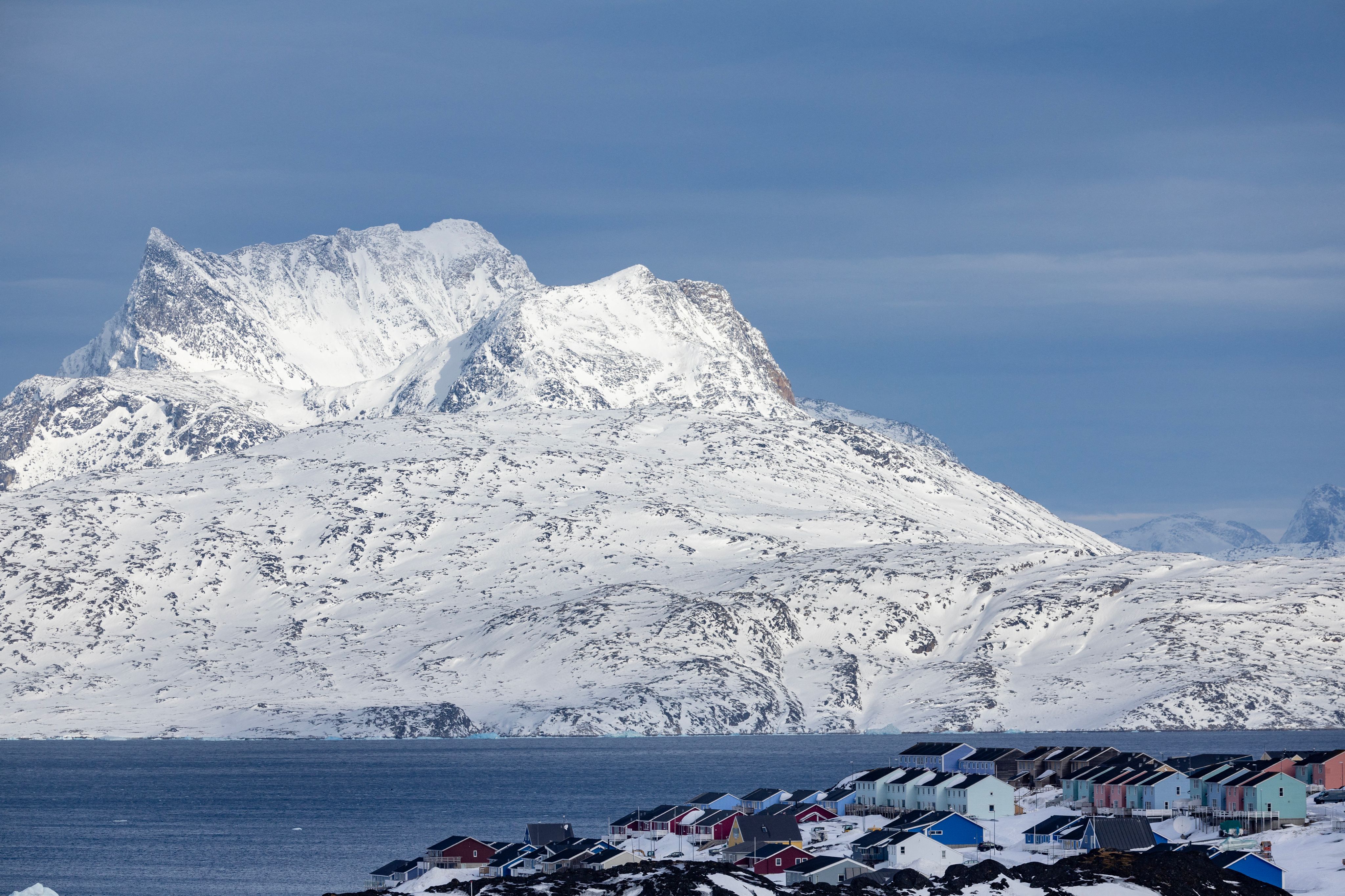 La montagne Sermitsiaq au Groenland