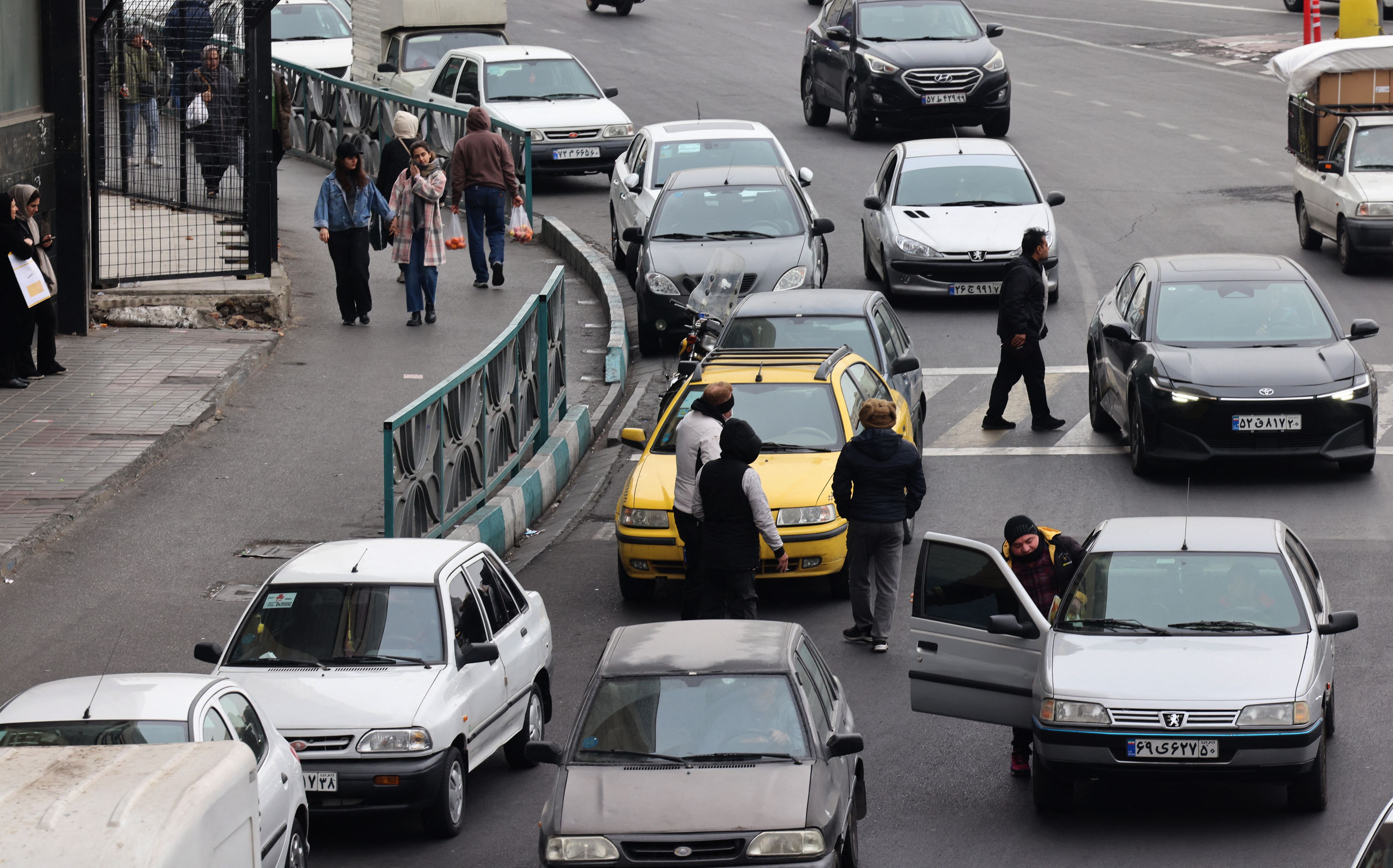 Après une répression particulièrement intense des manifestations ces derniers jours, le calme est revenu dans les rues de Téhéran.