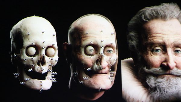 La reconstitution du visage d'Henri IV à partir de son crâne, menée notamment grâce à de précédents travaux de Philippe Charlier sur la tête momifiée du roi de France, mort en 1610.