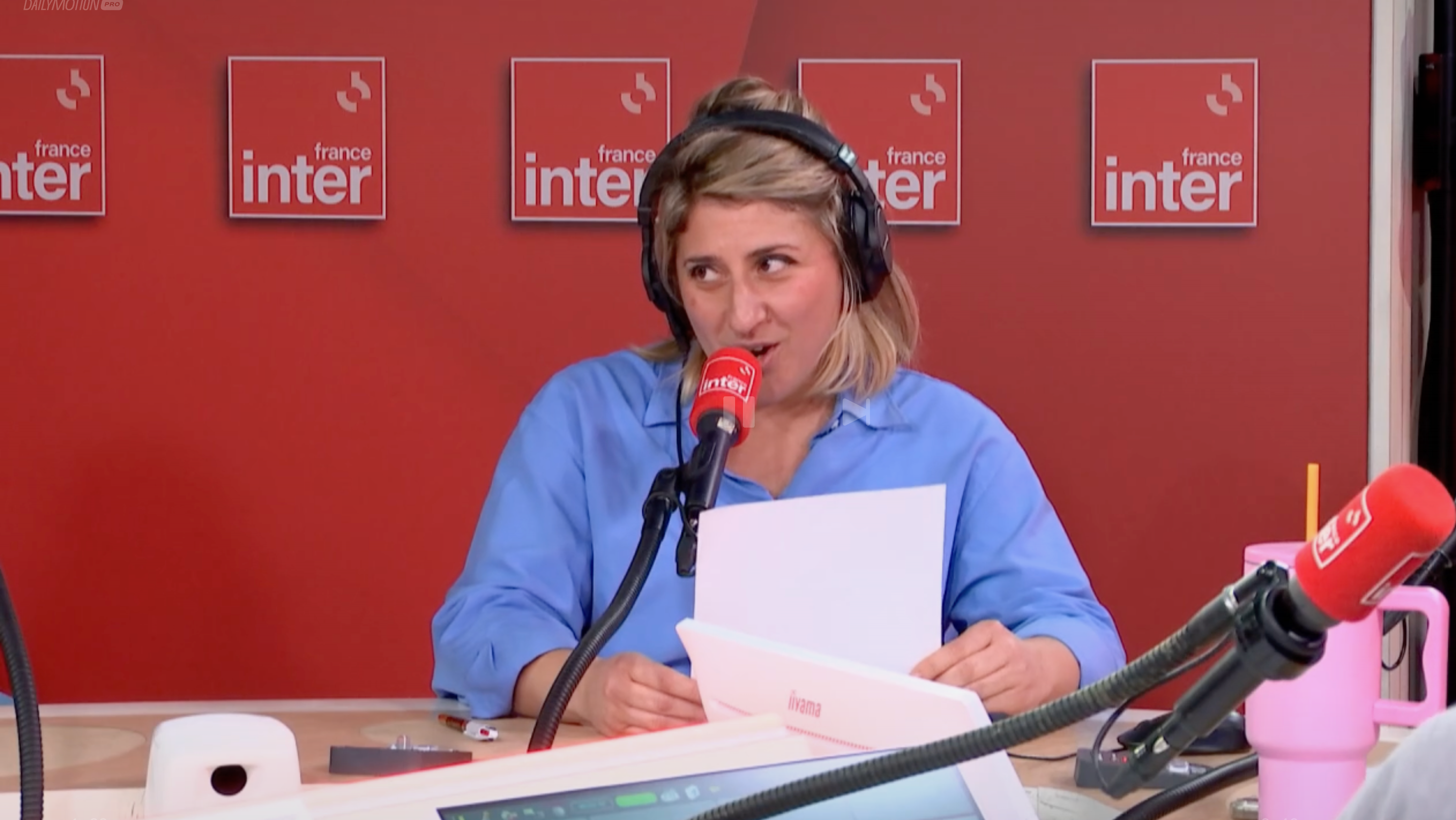 Marion Mezadorian en studio à France Inter, le 15 décembre 2025 (Paris)